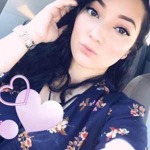 Meet your Posher, Ana